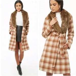 NWT Forever 21 Plaid Duster Coat with Fur Collar